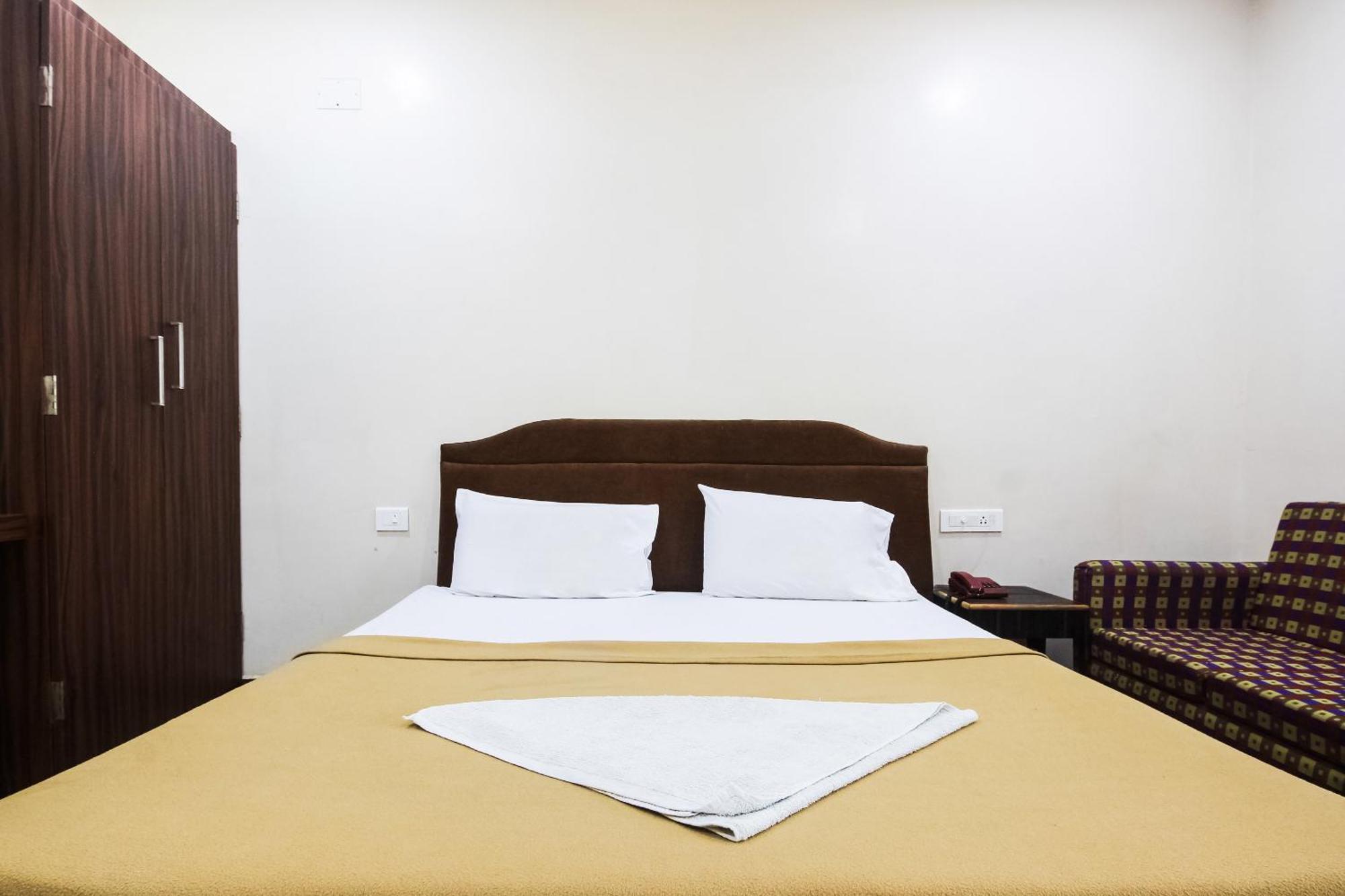 Hotel O Lk Residency Tindivanam Ngoại thất bức ảnh